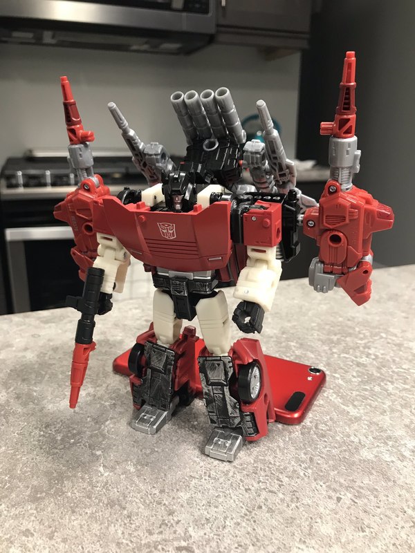 Transformers Generations Selects Powerdasher Cromar First Sighting And In Hand Photos  (4 of 7)